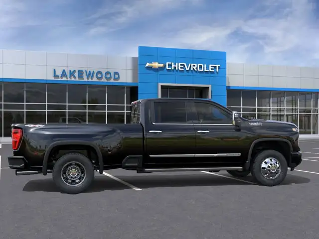 2026 Chevrolet Silverado 3500HD High Country - Photo 5