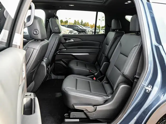 2026 Chevrolet Traverse LT - Photo 32