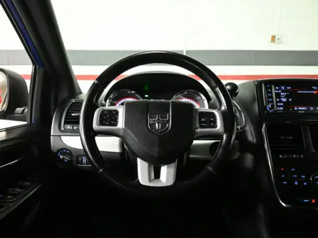 2020 Dodge Grand Caravan GT Navigation Leather Heated Seats Remo - Photo 12