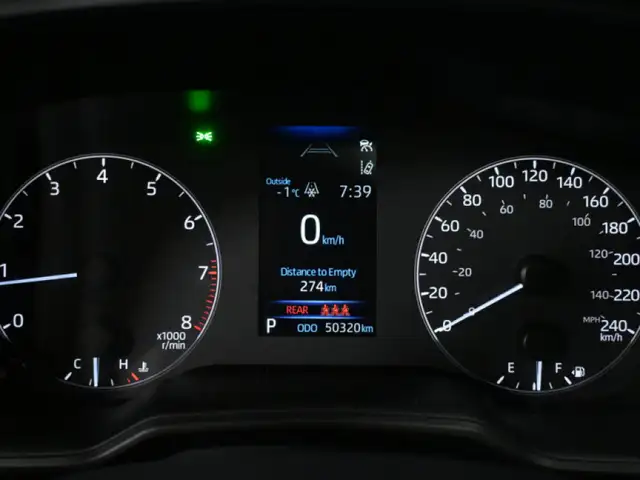 2024 Toyota Corolla LE Sunroof Adaptive Cruise Wireless Carplay - Photo 13