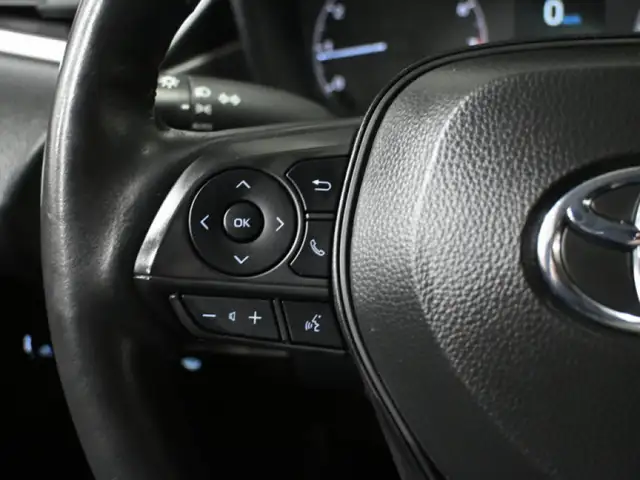 2024 Toyota Corolla LE Sunroof Adaptive Cruise Wireless Carplay - Photo 16