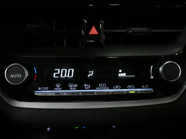 2024 Toyota Corolla LE Sunroof Adaptive Cruise Wireless Carplay - Photo 20