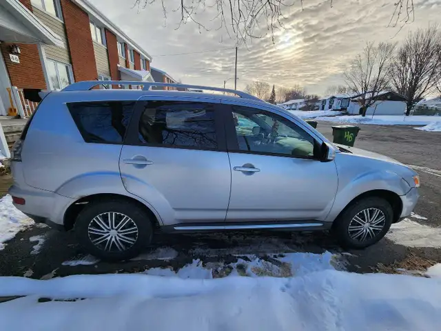 Outhlander awd - Photo 3