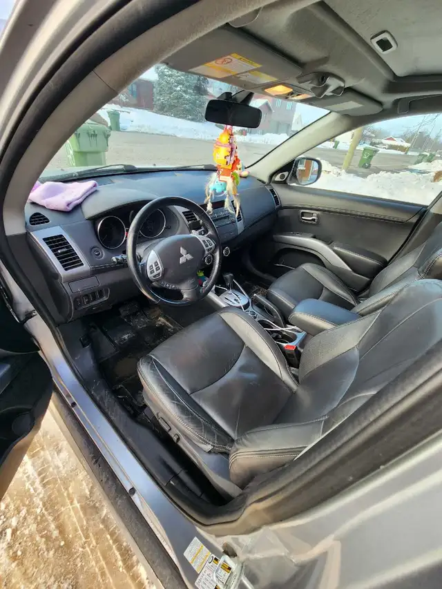 Outhlander awd - Photo 7