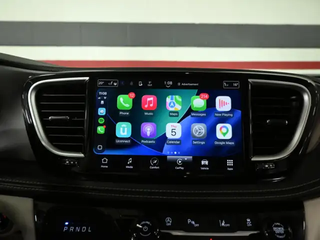 2023 Chrysler Pacifica Touring L No Accident Leather Heated Seat - Photo 16