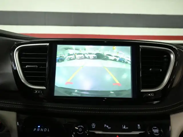 2023 Chrysler Pacifica Touring L No Accident Leather Heated Seat - Photo 20