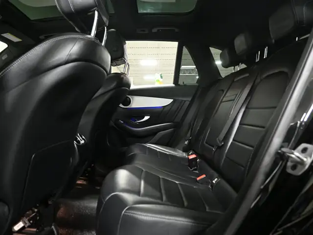 2022 Mercedes-Benz GLC 300 4MATIC Digital Dash AMG 360CAM Panora - Photo 25