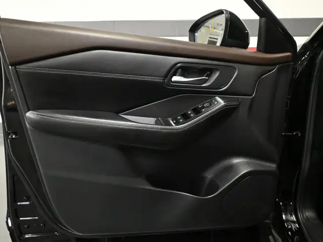 2023 Nissan Rogue SV Midnight Edition Leather 360 Panoramic Roof - Photo 11