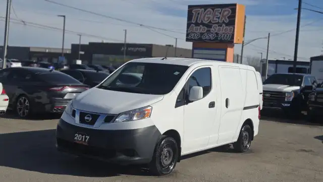2017 Nissan NV200 S, NO ACCIDENTS, WORK VAN, CERTIFIED