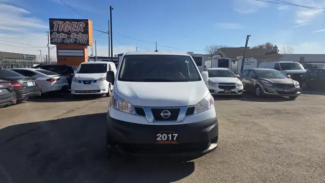 2017 Nissan NV200 S, NO ACCIDENTS, WORK VAN, CERTIFIED - Photo 8