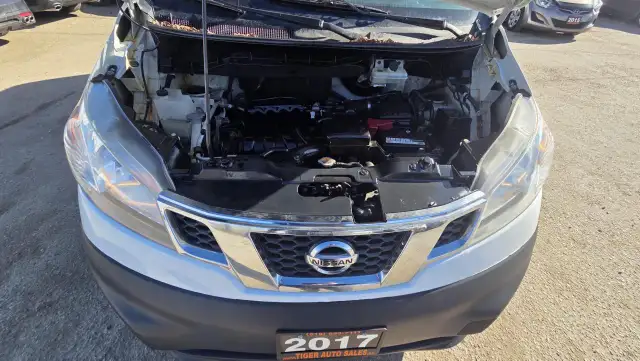 2017 Nissan NV200 S, NO ACCIDENTS, WORK VAN, CERTIFIED - Photo 9
