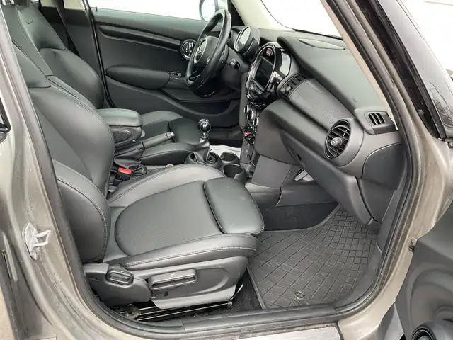 2019 Mini 5 Door Cooper - Photo 9
