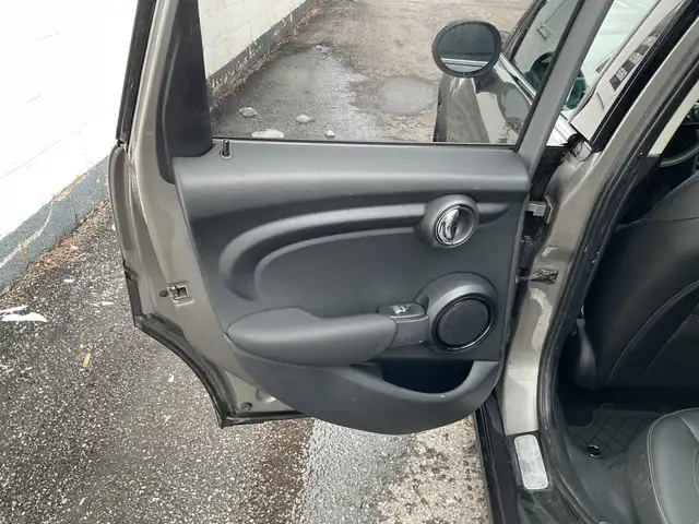 2019 Mini 5 Door Cooper - Photo 19