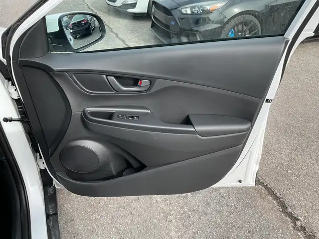 2023 Hyundai Kona 2.0L Preferred - Photo 17