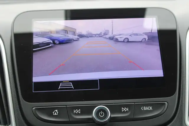 2024 Chevrolet Malibu 1LT - Photo 8