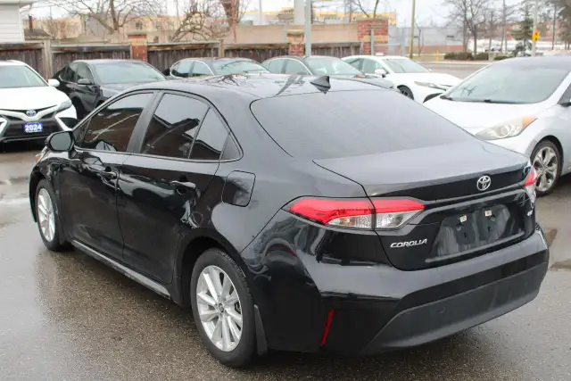 2024 Toyota Corolla LE Plus Sunroof - Photo 4