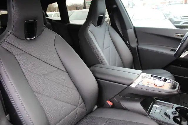 2023 BMW iX 40 Xdrive M-pack premium comfort executiv mass seat - Photo 9