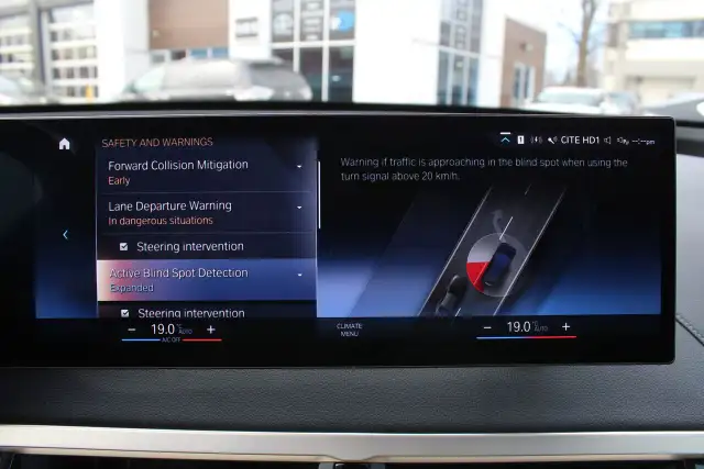 2023 BMW iX 40 Xdrive M-pack premium comfort executiv mass seat - Photo 20