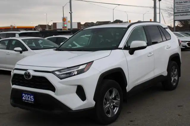 2025 Toyota RAV4 XLE AWD - Photo 2