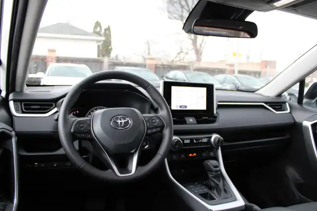 2025 Toyota RAV4 XLE AWD - Photo 12