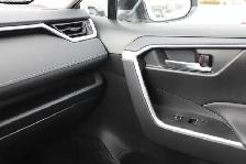 2025 Toyota RAV4 XLE AWD - Photo 13