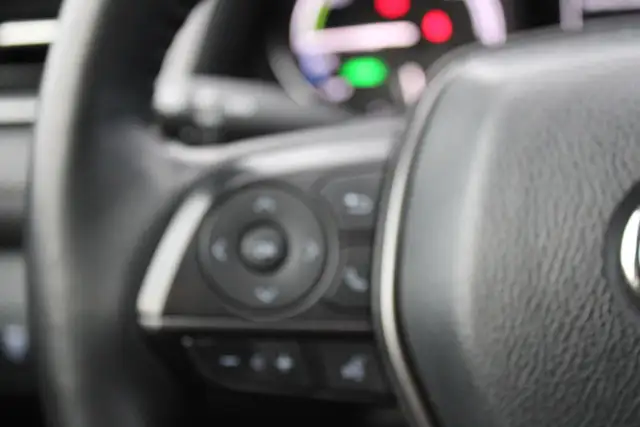 2024 Toyota Camry HYBRID SE - Photo 11