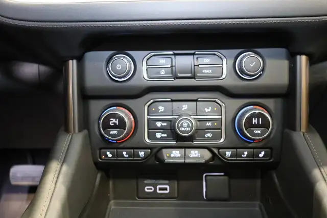 2021 Chevrolet Tahoe High Country 6.2L V8 - DVD|HUD|PANO|360CAM| - Photo 23