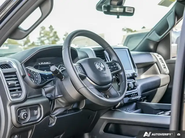 2026 RAM 1500 EXPRESS | 4X4 | 20s | CAM | BT | HOOD | RMT STRT! - Photo 12