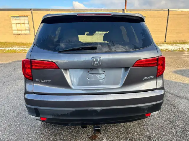2016 Honda Pilot LX AWD - Photo 5