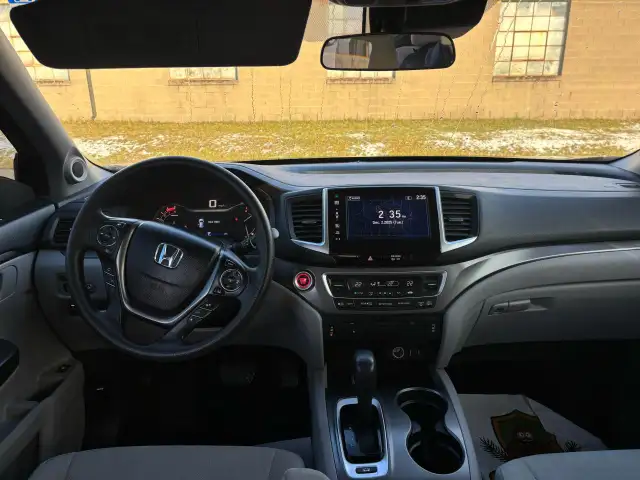 2016 Honda Pilot LX AWD - Photo 11