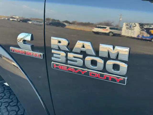2017 RAM 3500 Limited DEALER SERVICED - Photo 14
