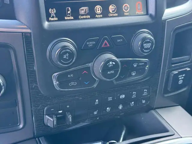 2017 RAM 3500 Limited DEALER SERVICED - Photo 28