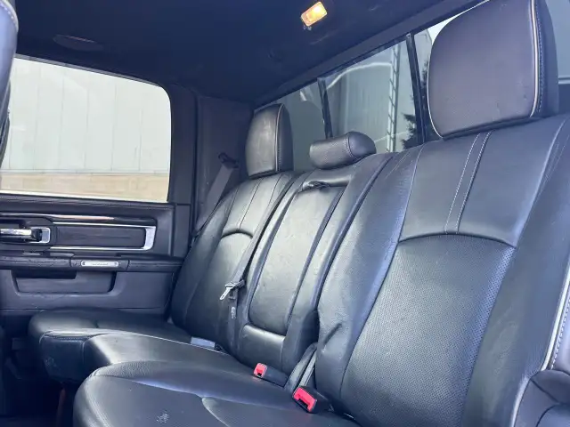 2017 RAM 3500 Limited DEALER SERVICED - Photo 37