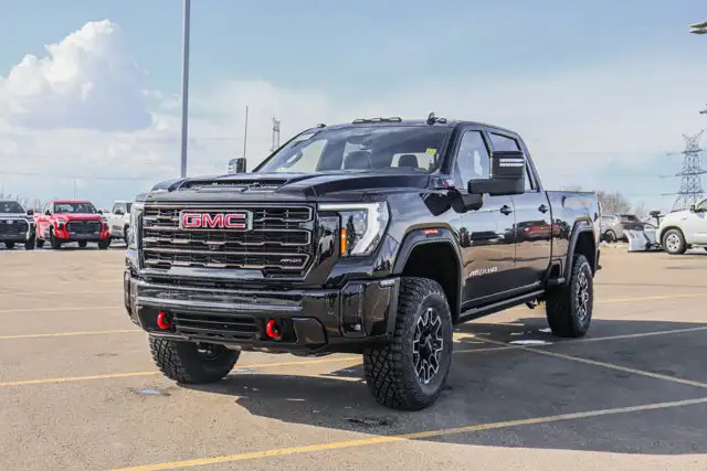 2026 GMC Sierra 2500HD AT4X - Photo 4