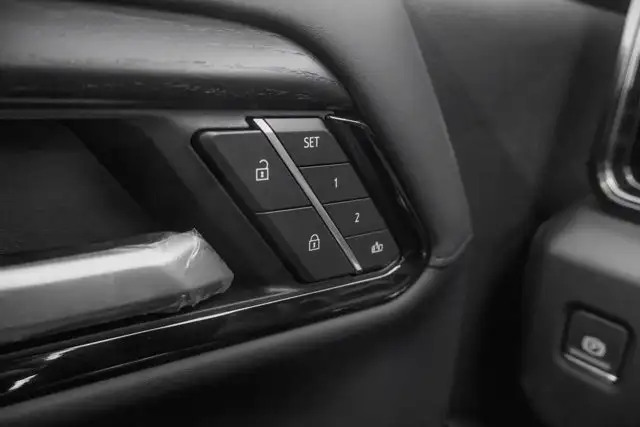 2026 GMC Sierra 2500HD AT4X - Photo 18