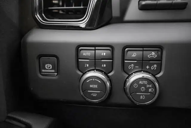 2026 GMC Sierra 2500HD AT4X - Photo 19