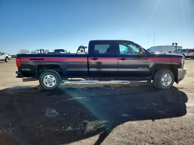 2015 Chevrolet Silverado 2500HD - Photo 7