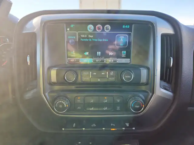 2015 Chevrolet Silverado 2500HD - Photo 13