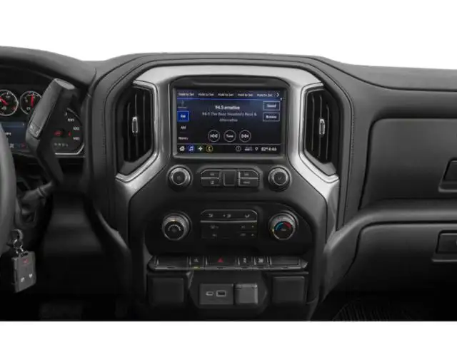 2021 Chevrolet Silverado 1500 LT - Photo 10