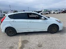 2012 Hyundai ACCENT - Photo 4