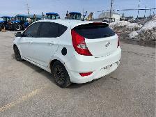 2012 Hyundai ACCENT - Photo 7