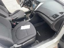 2012 Hyundai ACCENT - Photo 23