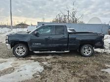 2017 Chevrolet Silverado 1500 - Photo 2