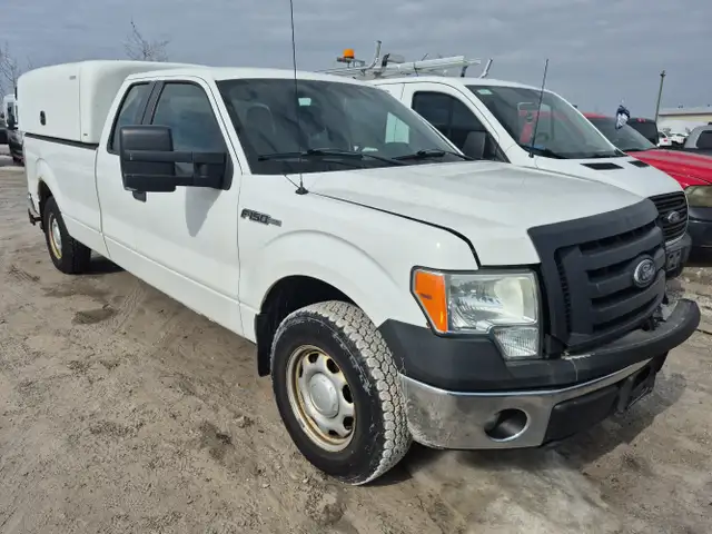 2011 Ford F-150 w/Heavy Duty Payload Package - Photo 6