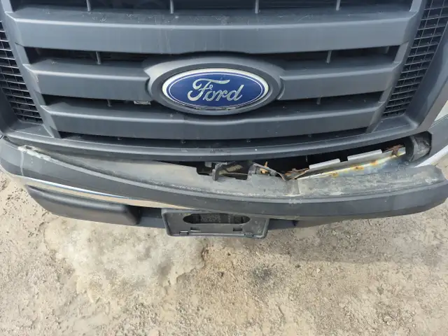 2011 Ford F-150 w/Heavy Duty Payload Package - Photo 8