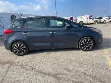 2014 Kia Rondo - Photo 4