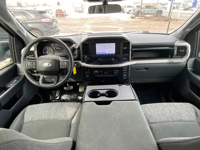 2023 Ford F150 Crew XLT 4x4 | 5.0L V8 | Ford Pass | BU Camera | - Photo 11