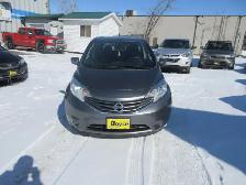 2016 Nissan Versa Note S Cloth Interior Rear Wiper FWD - Photo 2