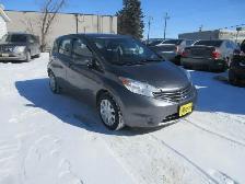 2016 Nissan Versa Note S Cloth Interior Rear Wiper FWD - Photo 3