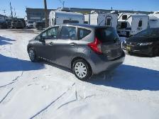 2016 Nissan Versa Note S Cloth Interior Rear Wiper FWD - Photo 7